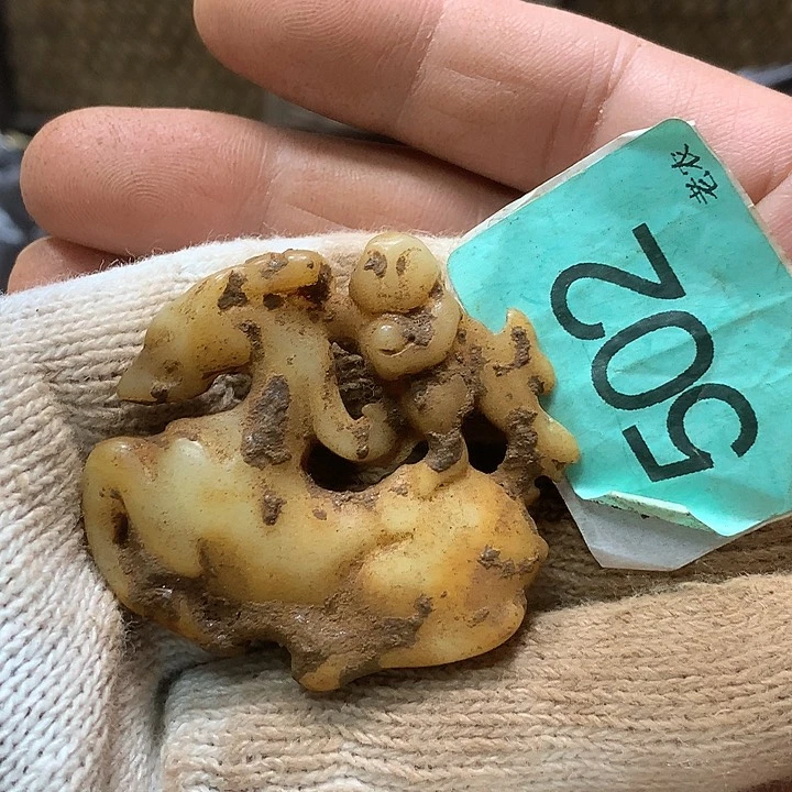 未镶嵌和田玉挂件