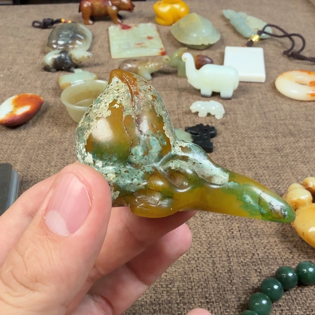 和田玉（糖玉）未镶嵌珠宝半成品