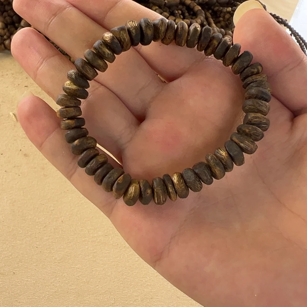 手串沉香木S*I0.9规格8克