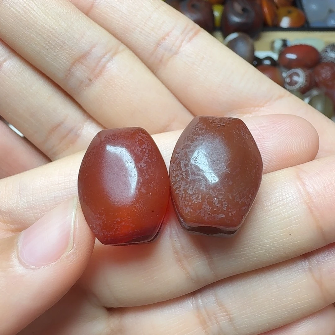 大***言玛瑙/玉髓未镶嵌11111