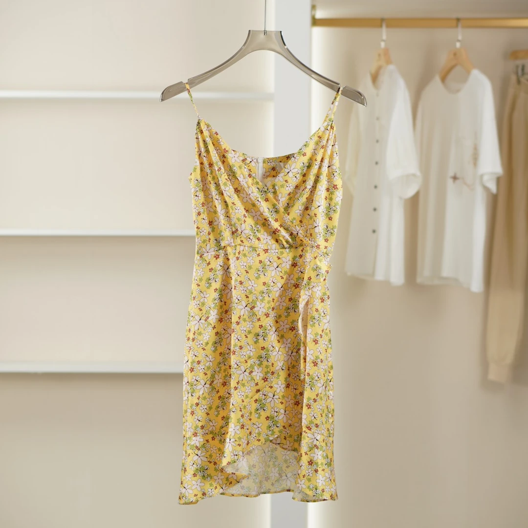 麦迪尚品【蒙M】5042738真丝V领碎花吊带裙夏季女装品牌折扣