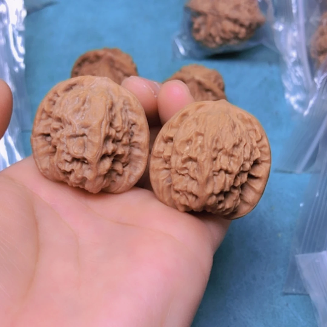 【闪购商品】把件核桃34野狼全品