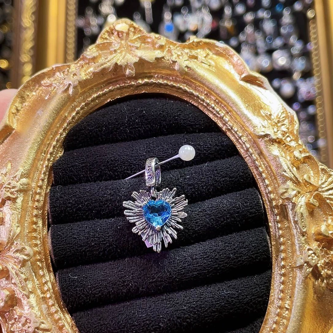 925银爱心托帕吊坠