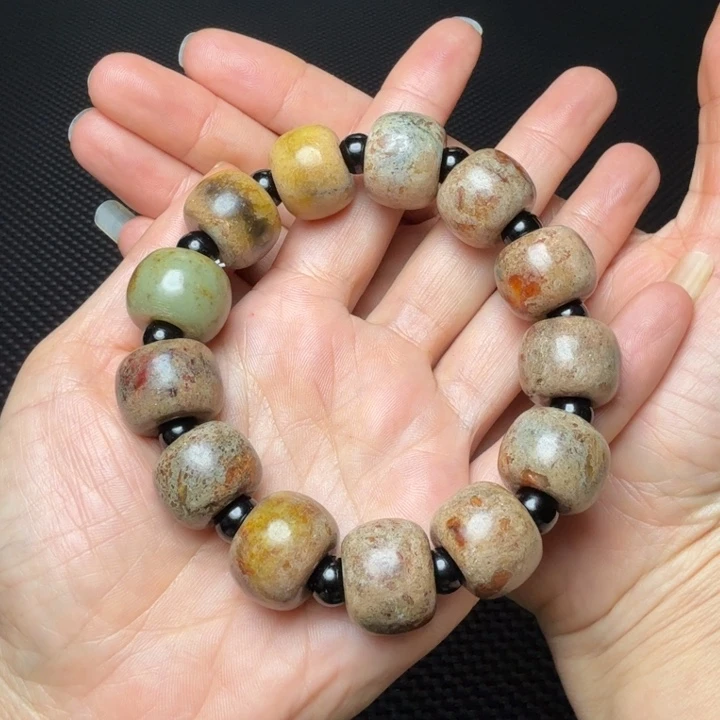 用***3吊坠文化期老珠子手链