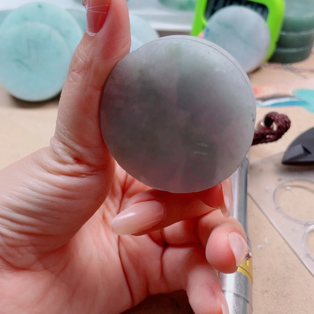 翡翠未镶嵌颈饰088……