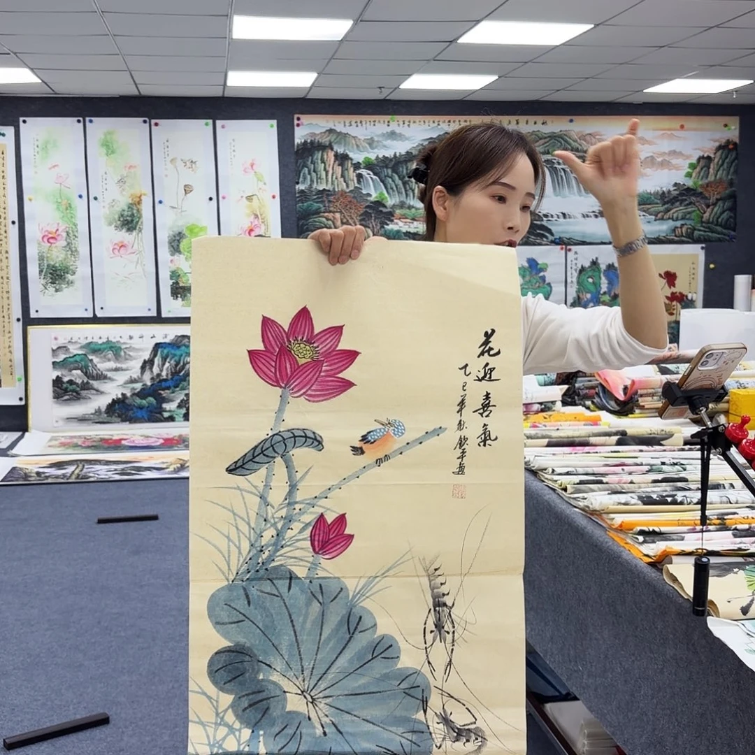 国画作品小姐姐放漏中