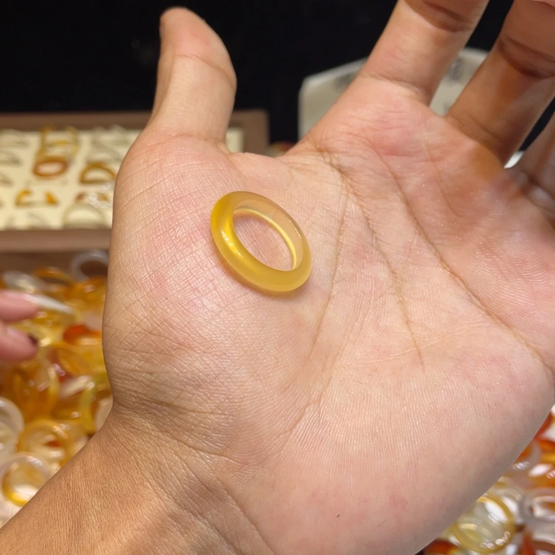 玛瑙/玉髓未镶嵌戒指288号港13 默认瑕疵