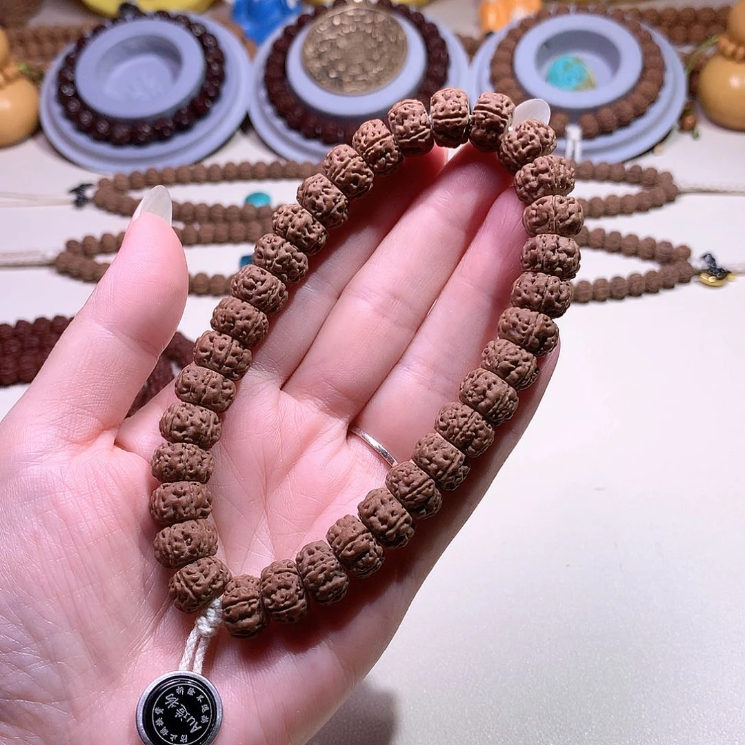 吊坠文玩核桃龙切老树王