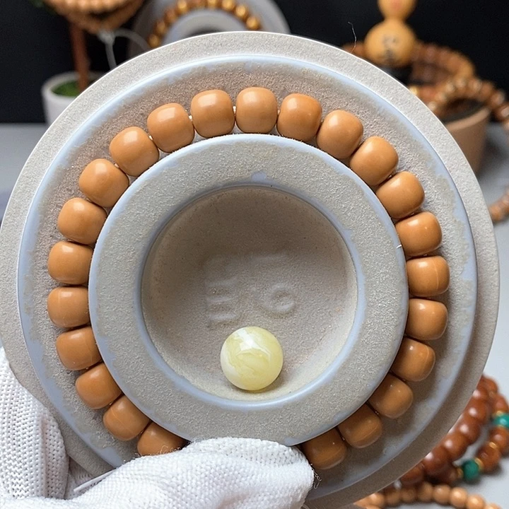 猴头核桃吊坠商****乐配饰