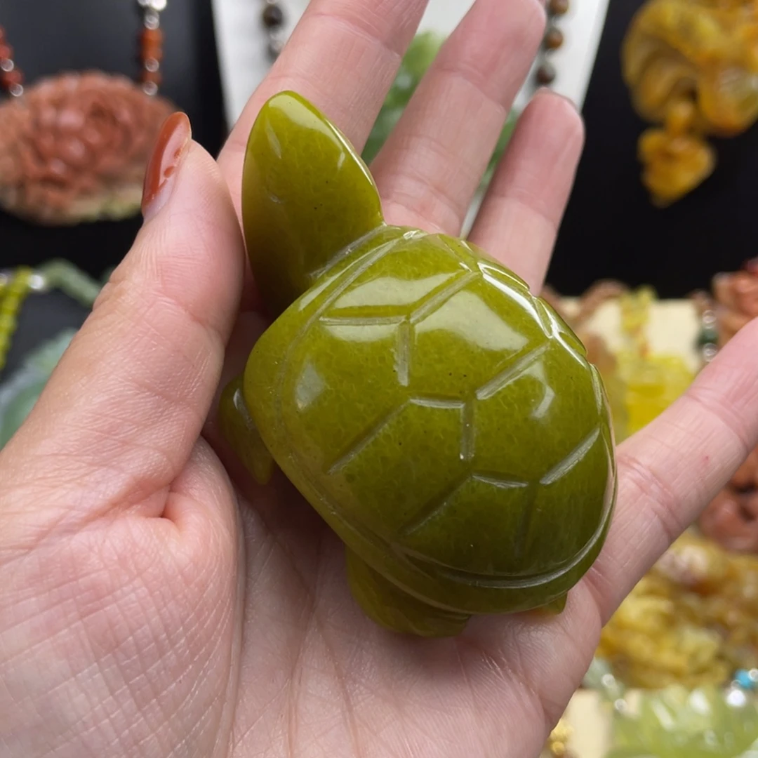 未镶嵌蛇纹石玉颈饰