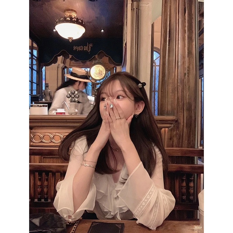 金蘑菇菇 伦敦诗集 黑白套组 / 你的高級精致氛围 真丝衬衫