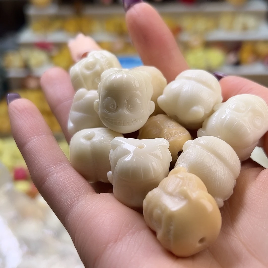 菩提根/象牙果吊坠孔道裂白哪吒3颗