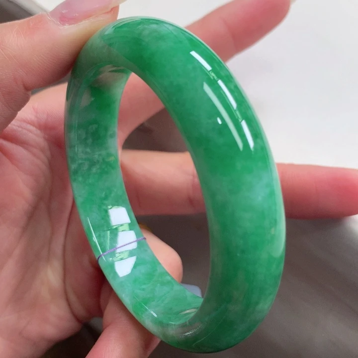 翡翠未镶嵌手镯天然翡翠手镯