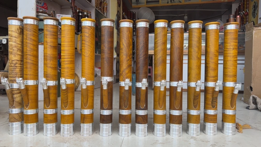 中号金丝楠木云南特色水烟筒 高：62公分 内口：6公分