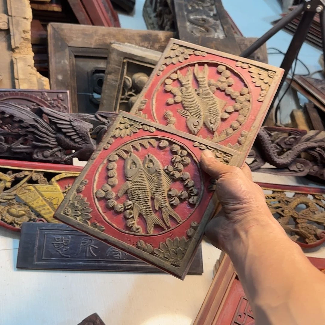 木中****。老木雕艺术学院的学生