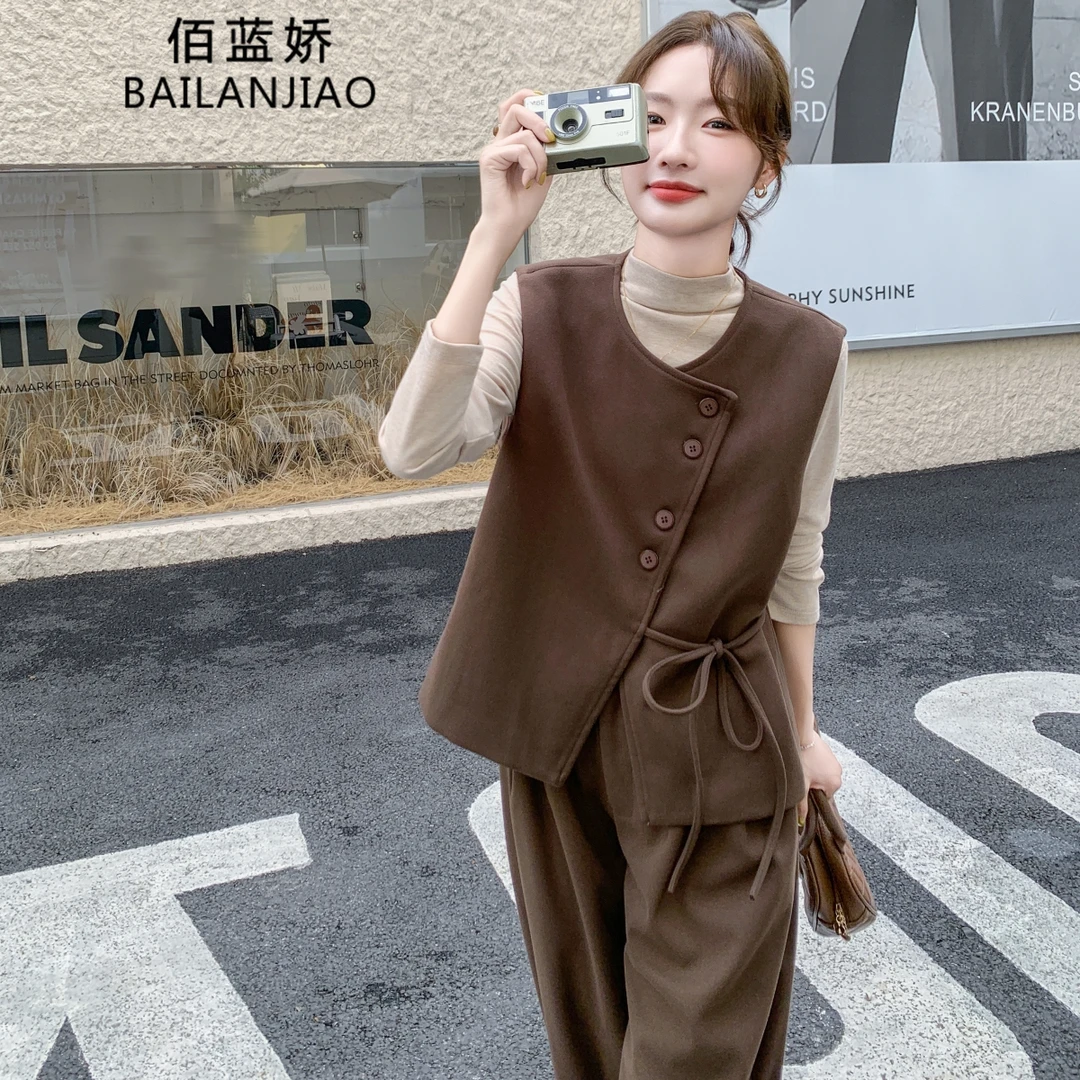 穿搭高级感套装女春季2025西装马甲阔腿裤子韩系连衣裙轻熟三件套