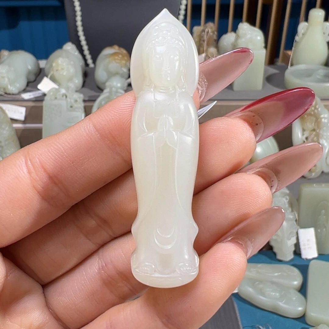 和田玉（糖玉）未镶嵌颈饰