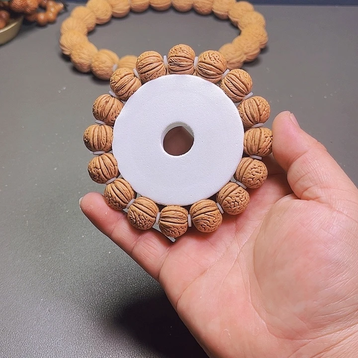 桃核吊坠螳螂旅途