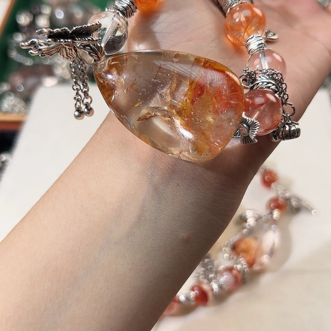 水晶手链合金娇****e手串