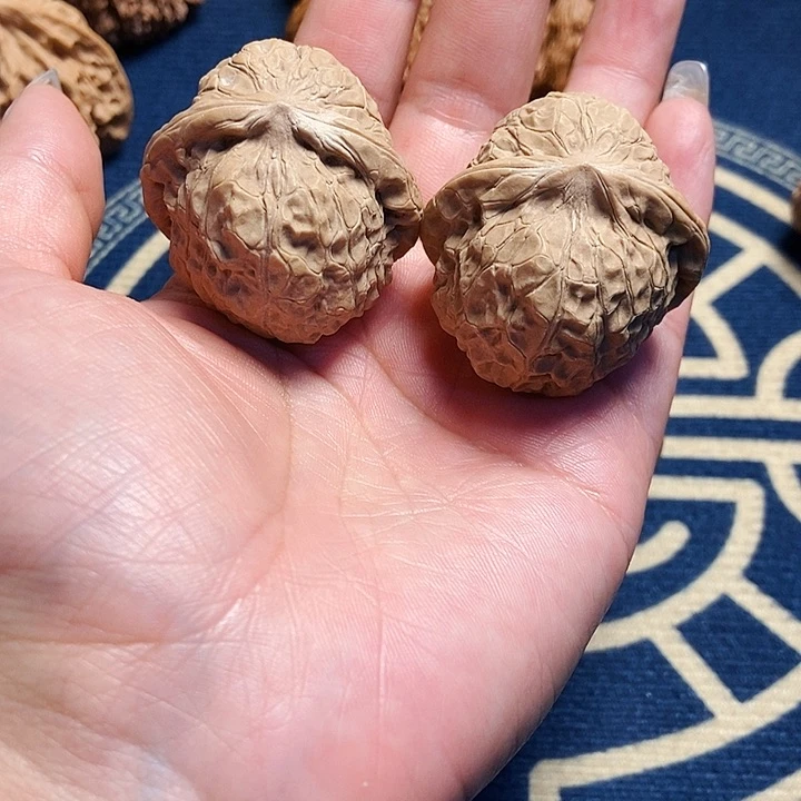 吊坠文玩核桃嘿***黑南瓜墩儿