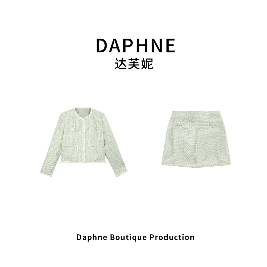 Daphne/达芙妮高奢系列设计师款早春时尚百搭polo衫套装