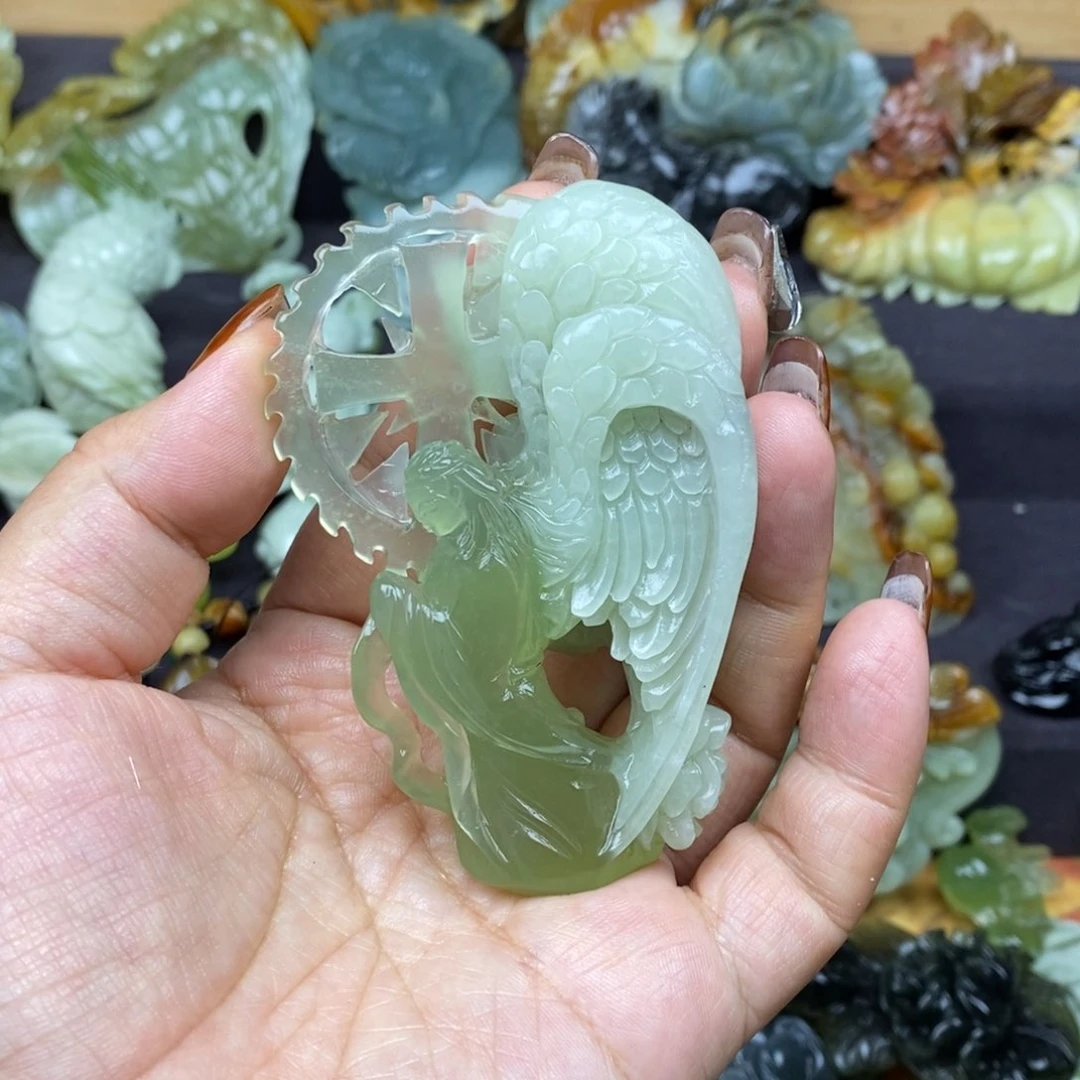 蛇纹石玉颈饰未镶嵌夏*