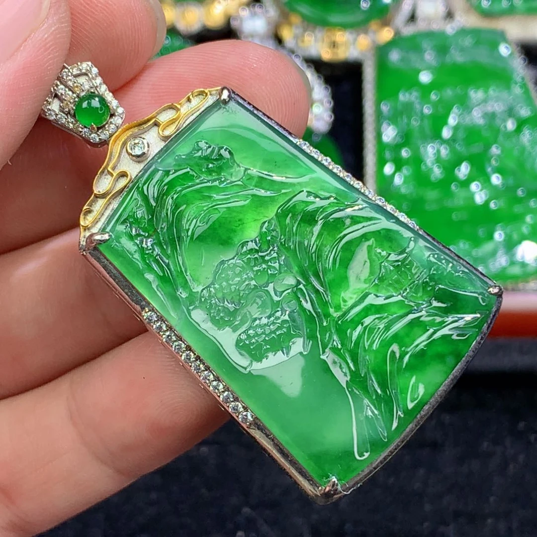 翡翠未镶嵌颈饰翡翠