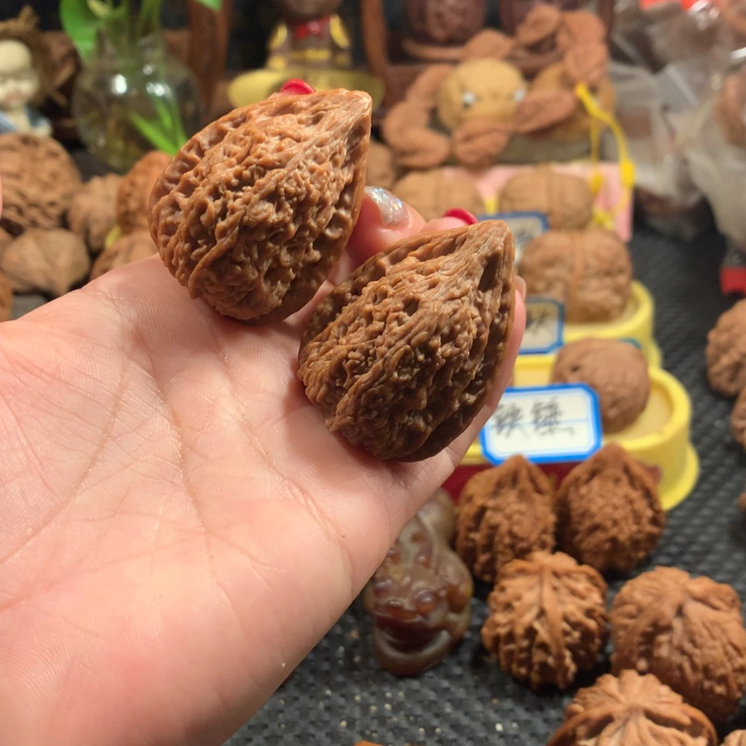 文玩核桃把件塔尖