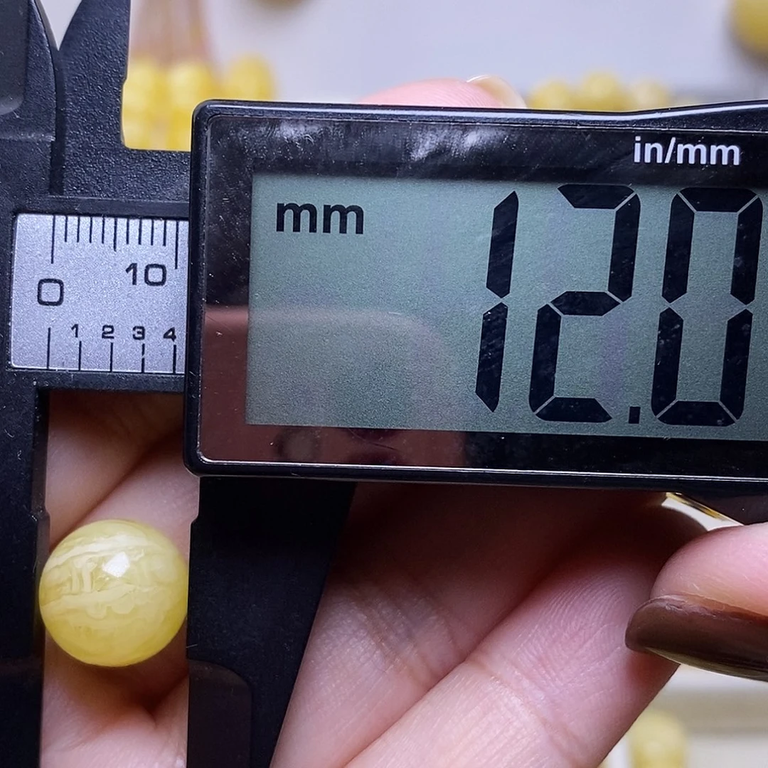 裸石琥珀未镶嵌蜜蜡圆珠