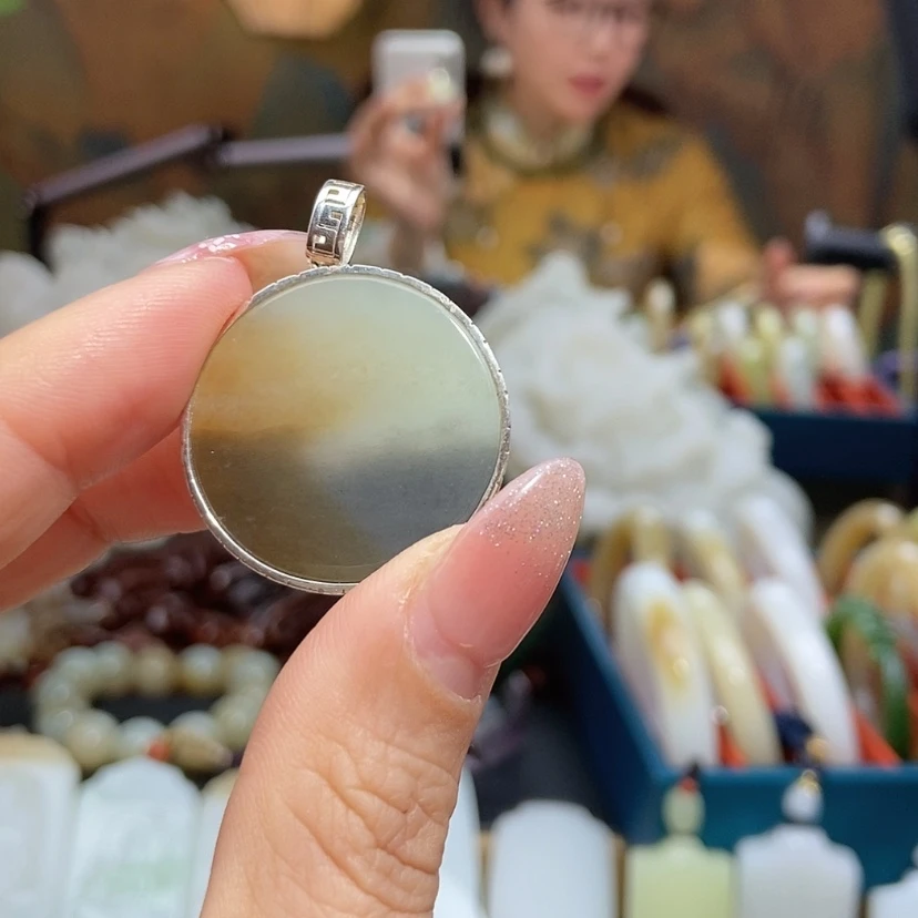 【闪购商品】未镶嵌手链和田玉