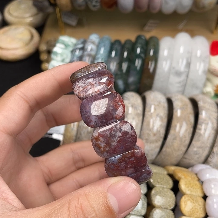 硅化珊瑚（珊瑚玉）未镶嵌手链
