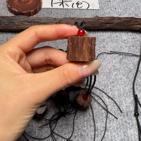 藤类d1降真香随形牌子（发其一）