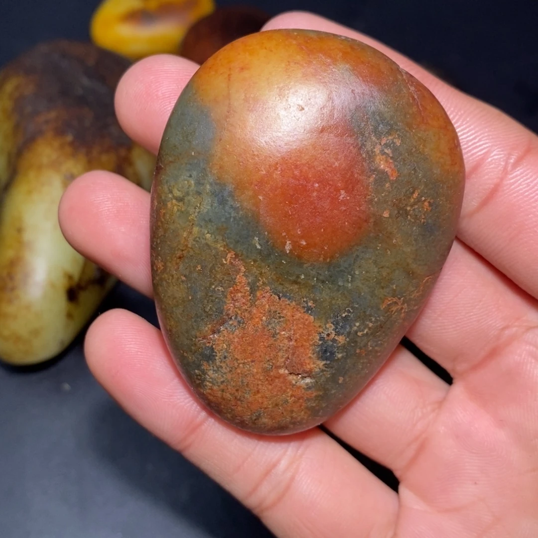 和田玉未镶嵌珠宝奇石