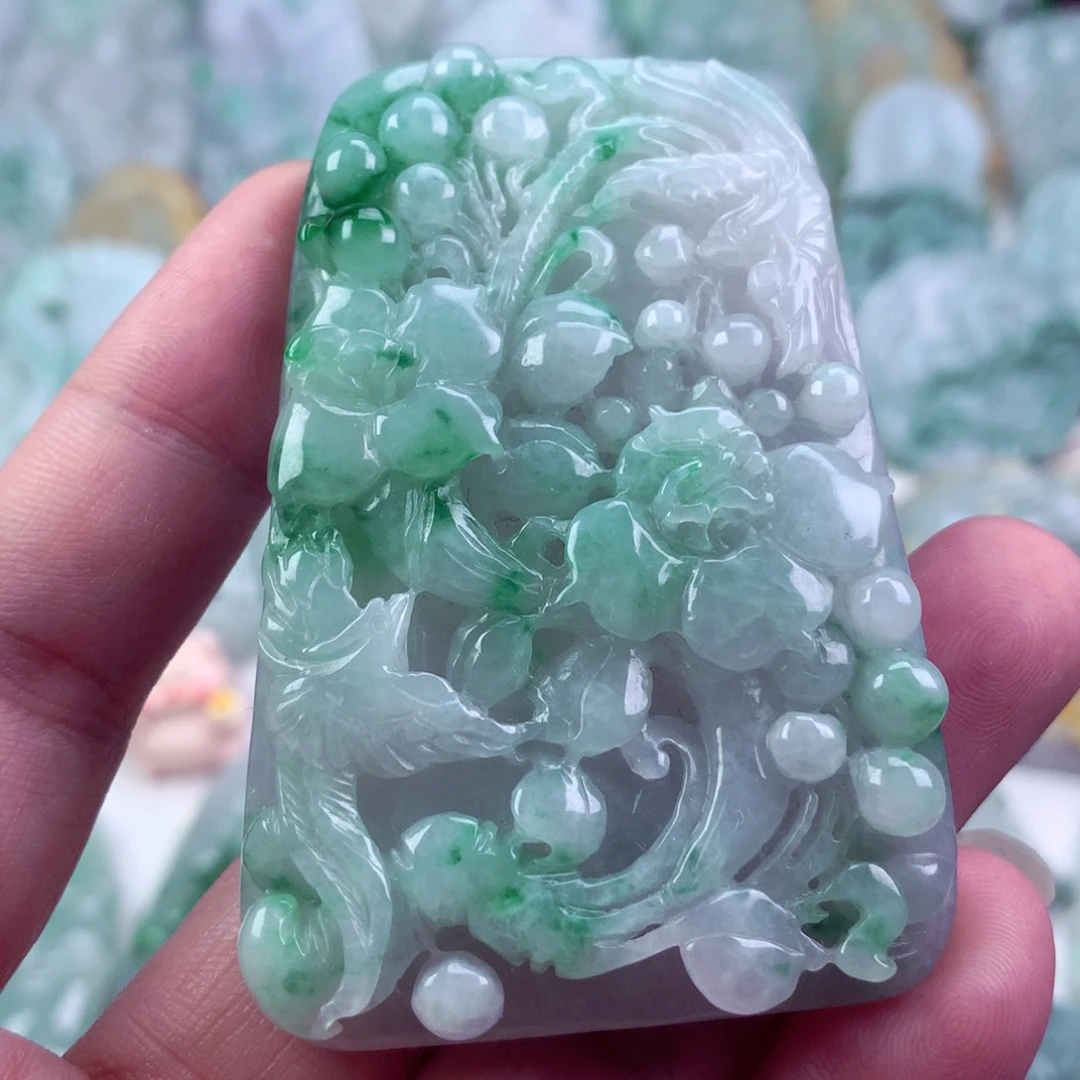 翡翠未镶嵌吊坠(不含链)