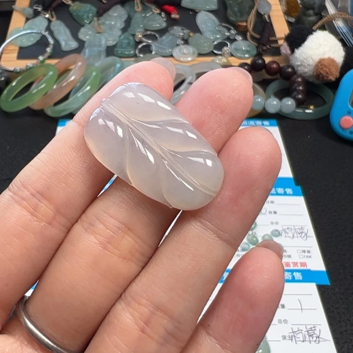 翡翠未镶嵌颈饰天然A货缅甸翡翠