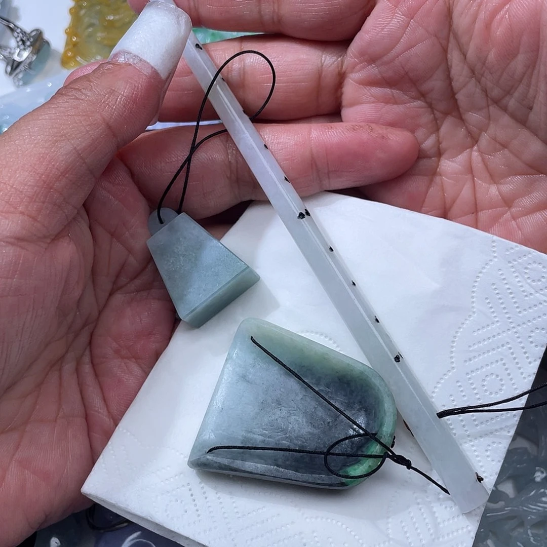 未镶嵌定制翡翠翡玉缘翡翠
