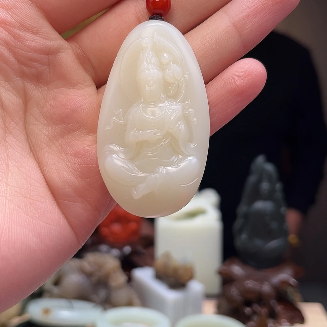 颈饰未镶嵌和田玉飞****斗吊坠
