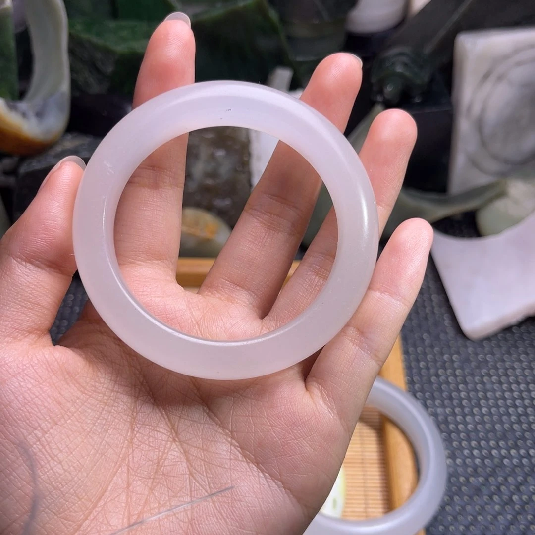 未镶嵌和田玉珠宝半成品亽***。