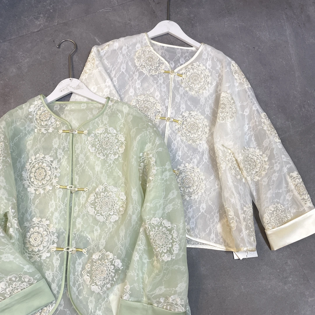 6069花团锦簇外套