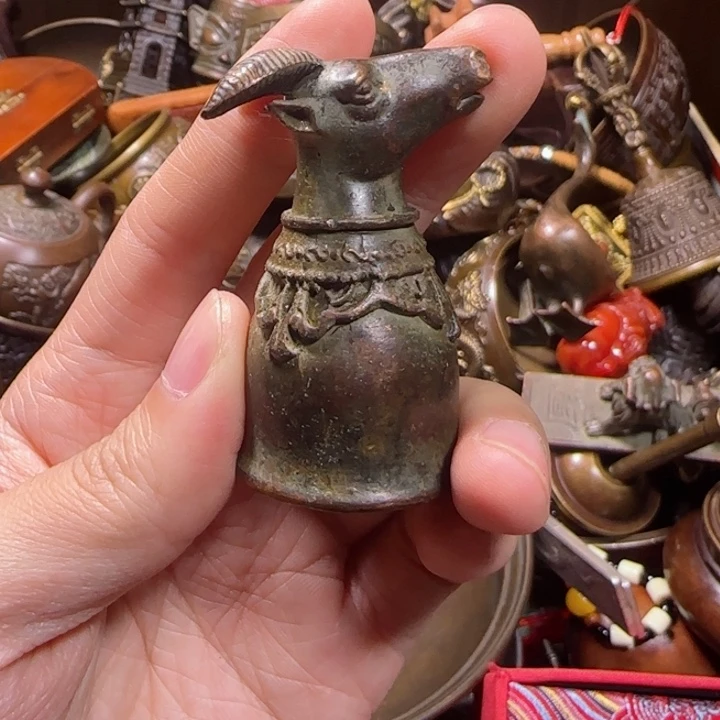 铜器把玩摆件链接