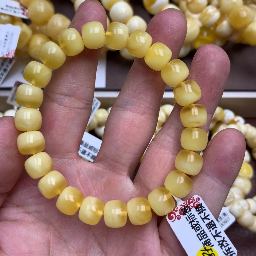 琥珀未镶嵌珠宝奇石7