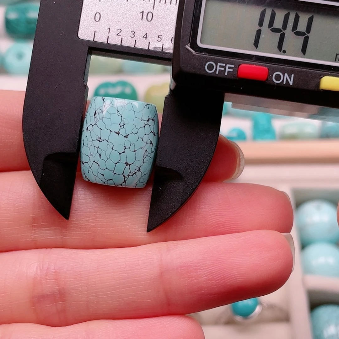 绿松石原矿未镶嵌