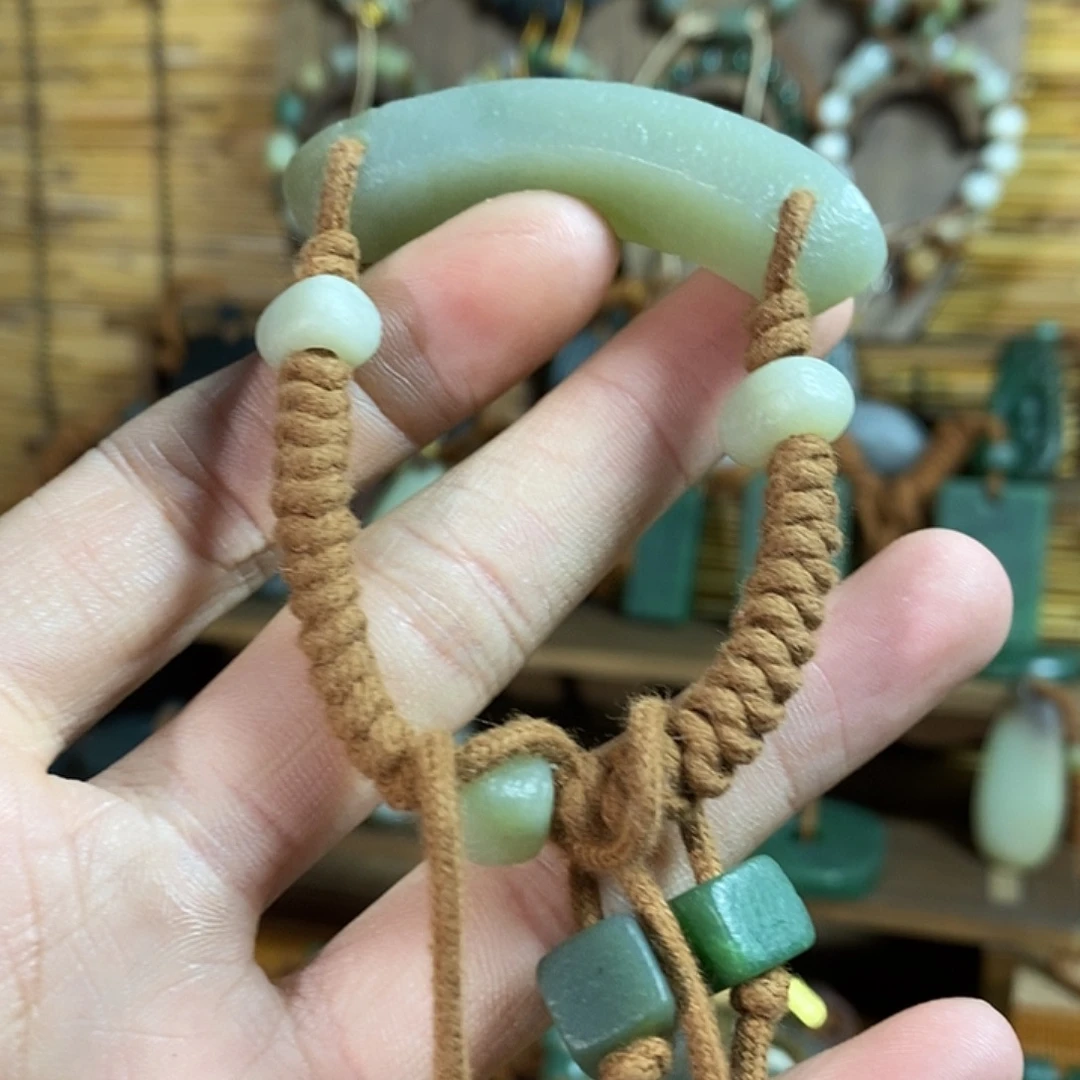 和田玉未镶嵌手链