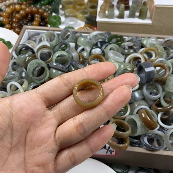 和田玉未镶嵌珠宝半成品用****6