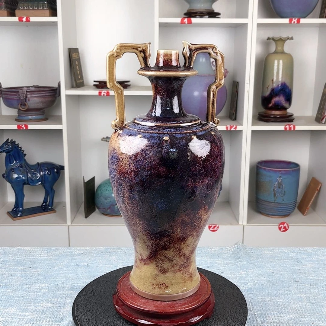 瓷片双龙瓶大师作品