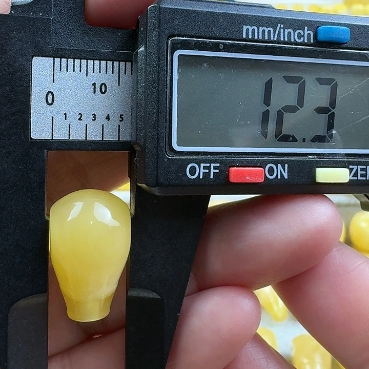 蜜蜡未镶嵌裸石17杂