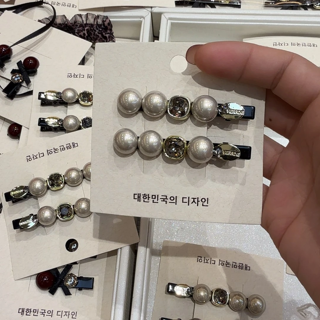 布艺非金属珠珠鸭架