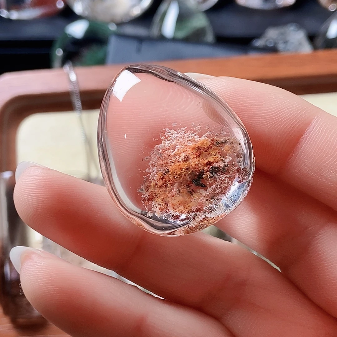 ∪***颈饰水晶未镶嵌黄幽灵