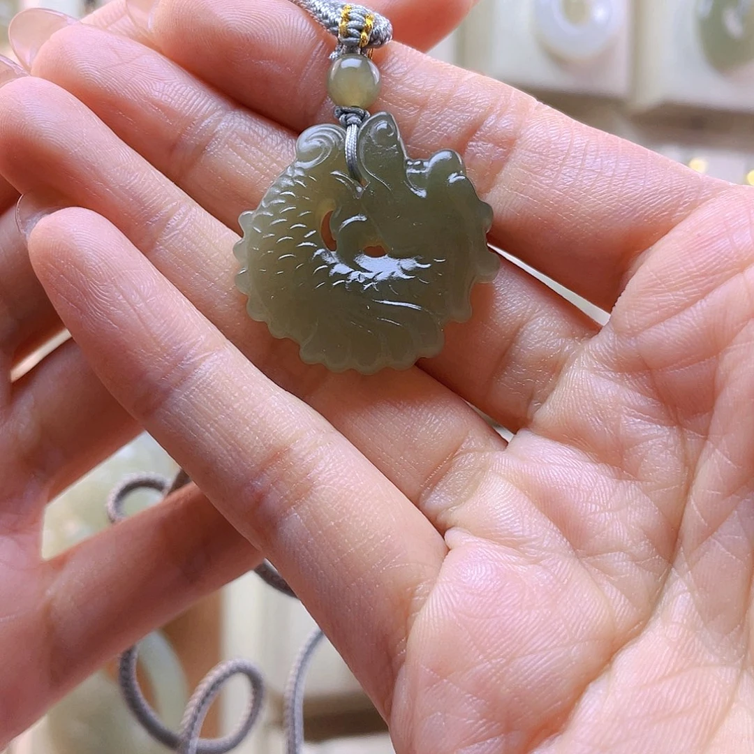 和田玉吊坠(赠链)未镶嵌