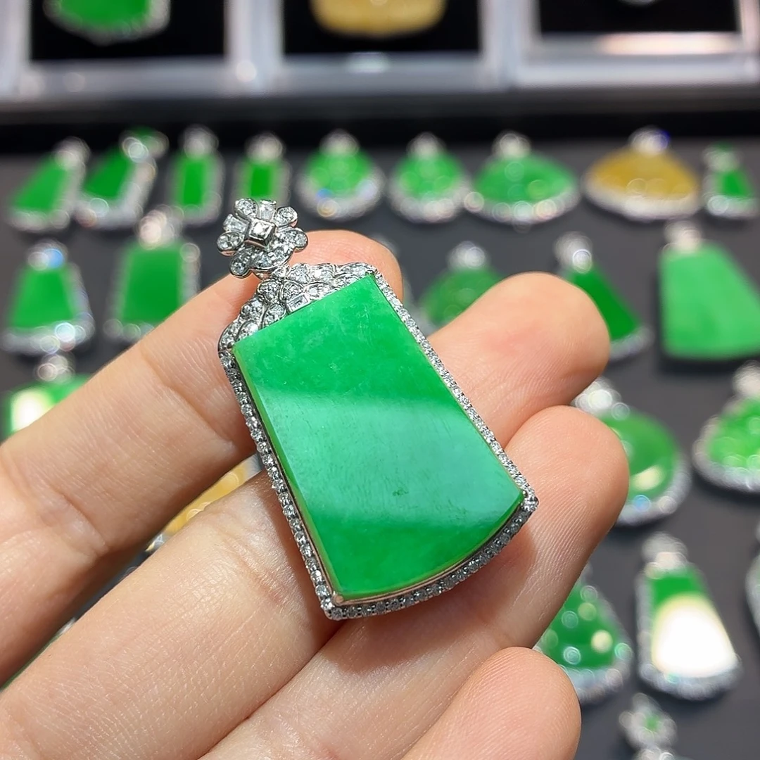翡翠18K金镶嵌吊坠(不含链)翡翠